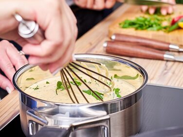 Венчик кухонний RÖSLE Silikon, нержавіюча сталь 18/10, 27 см. Термостійкий до 220°C, для миття в посудомийній машині