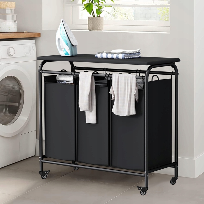 Великий кошик для прання на 3 секції з колесами, 135 л