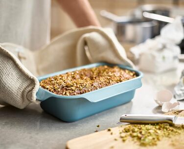 Joseph Nest Bake Non-Stick Loaf Pan 19 x 30 x 7 cm, Carbon Steel, Easy-Release Handles, Stackable, Space-Saving Design, 2lb