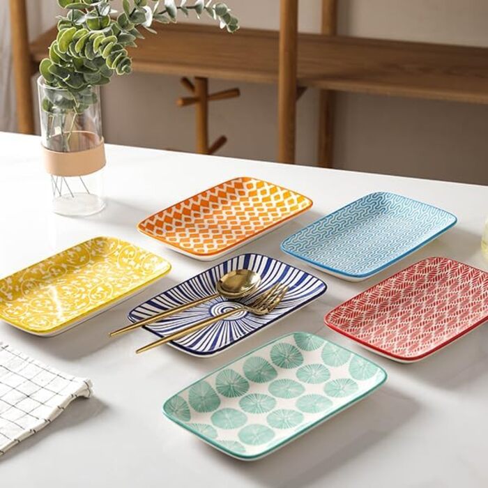 Керамічні сервіровочні тарілки Selamica, набір 4 шт, 24 x 14 x 2.5 см, різні кольори. Ідеально для закусок, суші, фруктів та святкового сервірування.