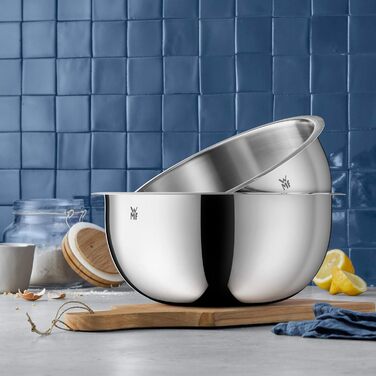 WMF Gourmet Bowl Set, 4-Piece, Stainless Steel Bowls for the Kitchen 1.0L - 3.5L, Mixing Bowls, Salad Bowls, Serving Bowls, Cromargan, Nesting