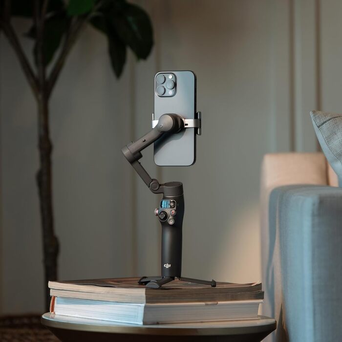 DJI Osmo Mobile 8 Kreativ Combo (Мікрофон DJI Mic Mini), Стабілізатор для смартфона, AI-трекінг, 360° обертання