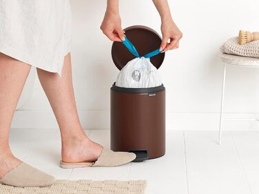 Відро для сміття Brabantia NewIcon 30L з м'яким закриттям, педальним механізмом та знімним внутрішнім відром (29 x 38 x 68 см, коричневе)