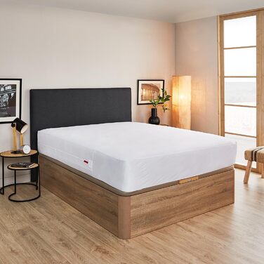 Pikolin Home - Mattress Cover with Safety Closure and Zipper