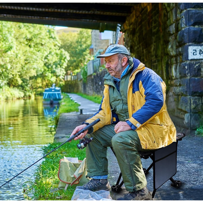 Складаний туристичний стільчик для риболовлі та відпочинку на природі - компактний, з сумкою