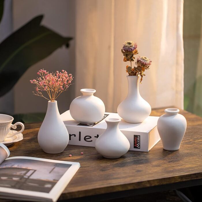 Set of 5 Small White Ceramic Vases - Mini Handmade Vases for Pampas Grass & Flowers - Modern Home Decor for Living Room, Kitchen, Office & Table