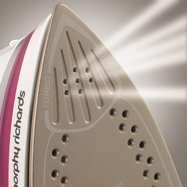Парова праска Morphy Richards Turbosteam PRO