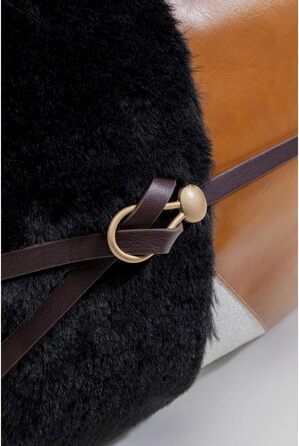 Декоративна подушка Kare Design Belt 50x30 см, біло-оранжево-чорна, знімний чохол на блискавці, геометричний візерунок, наповнювач, шкіряна фактура