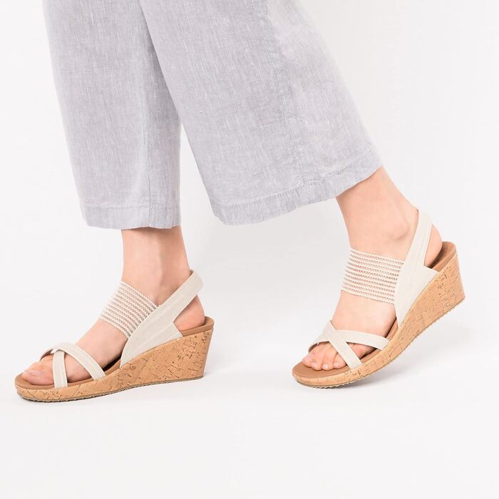 Skechers Beverlee - Білі жіночі кеди-платформи (38.5 EU)