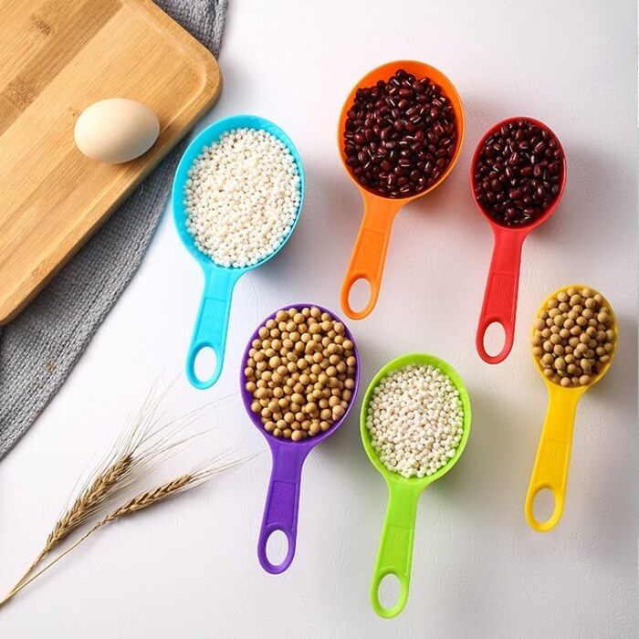 12-Piece Baking Tool Set for the Kitchen, Measuring Spoons, Plastic Measuring Cups with Scale, Measuring Cup for Milk, Coffee Spoons, Kitchen Utensils