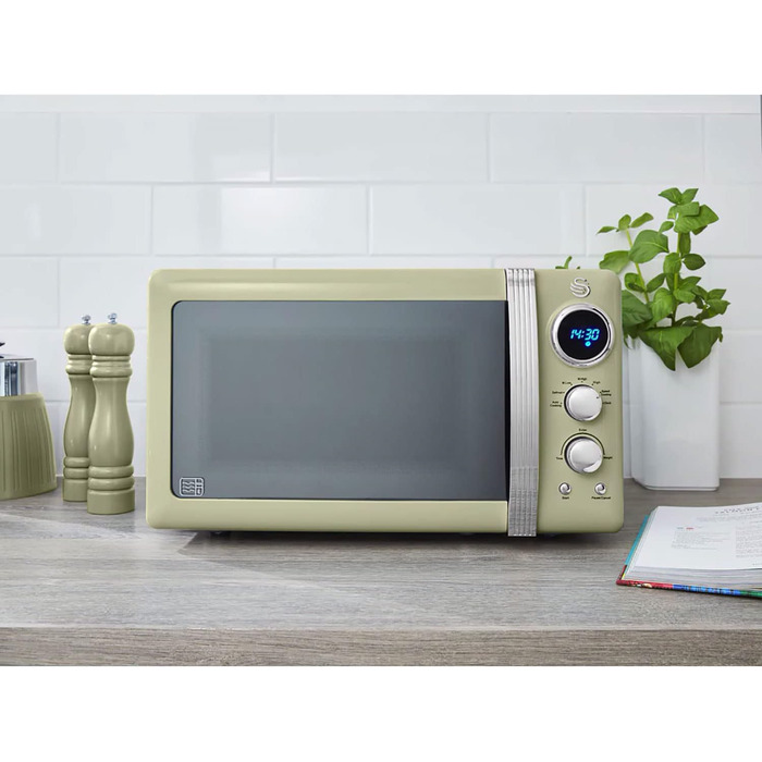 Мікрохвильова піч Swan Retro SM22030GNEU 20L, зелена, 800W, вінтажний дизайн