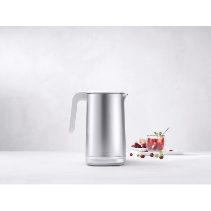 ZWILLING ENFINIGY Water Kettle Pro with Temperature Setting, Stainless Steel Scale Filter & Keep-Warm Function, 1850 Watts, 1.5 Liters, Silver