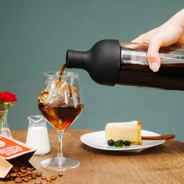 Hario Cold Brew Coffee Carafe, 650 ml, Black