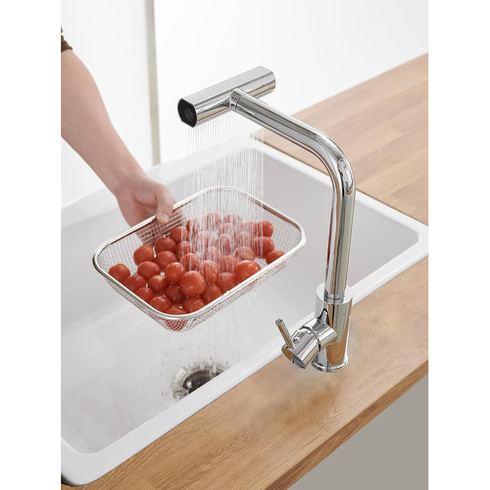 Кухонний змішувач Schwarz Waterfall з висувною лійкою та 3 режимами струменя, поворотний на 360°, з гальванічним покриттям сріблястого кольору