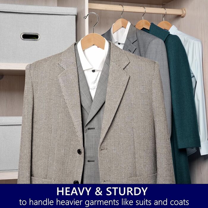 Amber Home 10-Piece 44.5cm Natural Wooden Clothes Hangers with Wide Shoulders (5.8cm), Sturdy and Shiny Hanger with Round Bar for Suit, Jacket, Coat, Shirt, Trousers