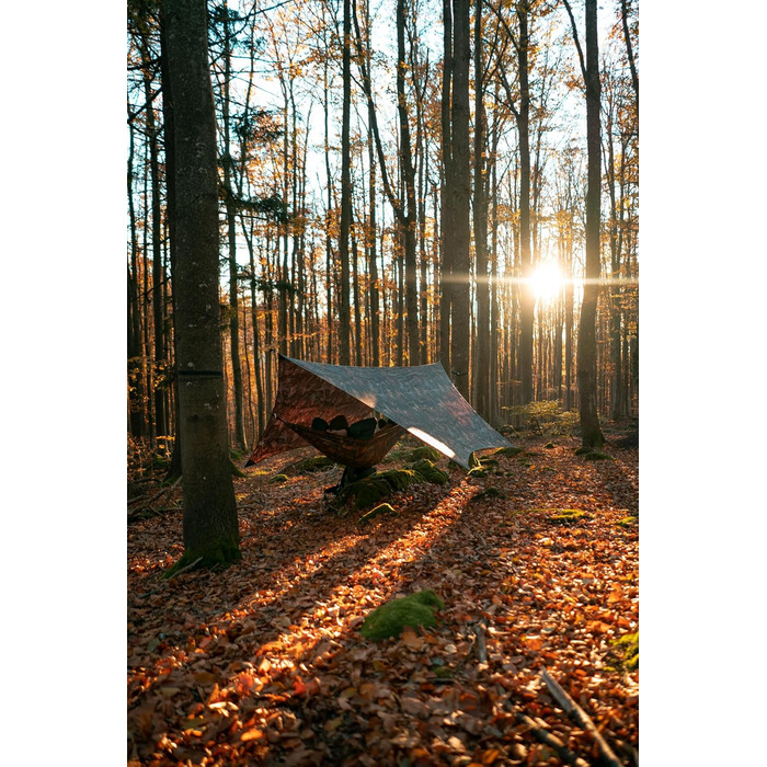 Тент AMAZONAS Ultra-Light Traveller Tarp Forest - ультралегкий, 650г, 25x10 см, камуфляж, для захисту від негоди