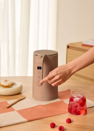 Електричний чайник Studio Pro 1L з регулюванням температури, підігрівом та системою зберігання кабелю, автоматичним відключенням, 1000W (Mokka)