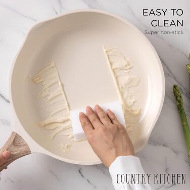 Набір посуду Country Kitchen, 14 предметів: каструлі та сковороди з антипригарним покриттям, алюмінієвий литий, кремовий колір