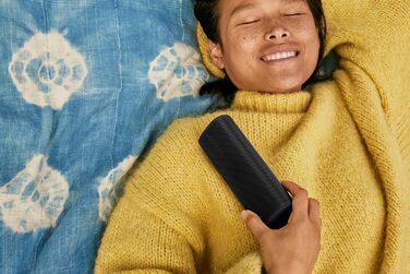 Sonos Roam 2: Портативна бездротова Bluetooth колонка, водонепроникна, чорна - 10 годин автономії