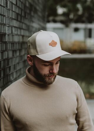 Кепка бейсболка Blackskies Essentials Trucker (бежево-коричнева) | Унісекс, сітка, для чоловіків та жінок, streetwear, outdoor, літо