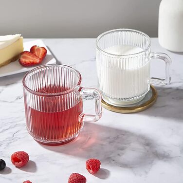 Склянка D.M DESIGN Master 350 мл з вертикальними смужками - для кави, чаю та напоїв. Зберігає тепло.