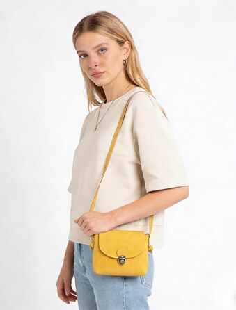 Жовта сумка через плече жіноча Kleine Umhängetasche з замком, екошкіра, компактна кросбоді для дівчаток та жінок