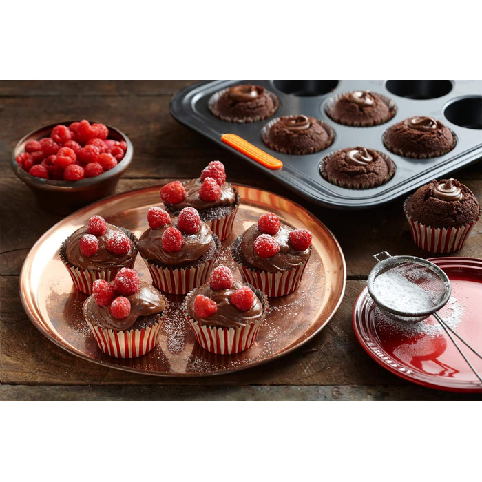 Le Creuset Non-Stick Muffin Tin, For 12 Pieces (Ø 7 cm), Sourdough Safe, Made of Carbon Steel, Anthracite/Orange, 94100140000000