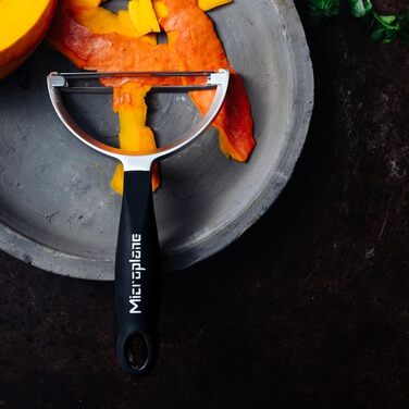 Овочечистка Microplane Professional XL - нержавіюча сталь, ергономічна, Y-подібна форма