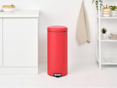 Відро Brabantia Treteimer 30L, мінеральний червоний, сталь, пластик