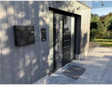 Поштова скринька настінна Metzler Hoffmann чорна (RAL 9005) з табличкою для імені та відділенням для преси, металева, порошкове покриття