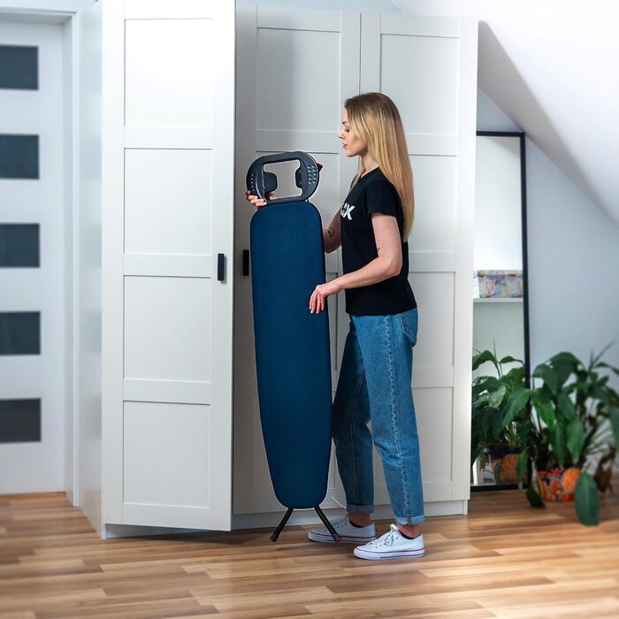 Прасувальна дошка KADAX 110x30 см, складна, з регульованою висотою, для дому, Made in EU (Темно-синій)