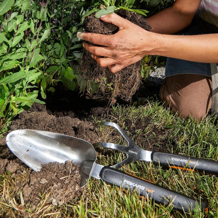 Культиватор садовий Fiskars Xact, гумова ручка, 32 см