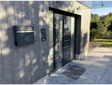 Поштовий ящик Metzler Stelio Anthrazit з газетницею та гравіюванням імені з нержавіючої сталі V2A - RAL 7016