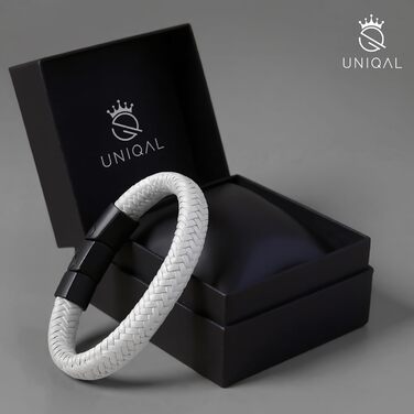 Чоловічий шкіряний браслет UNIQAL 'BRAID' з плетінням, чорний, 19 см + Подарункова коробка