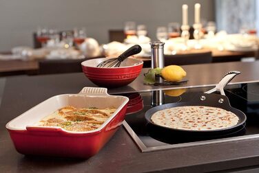 Млинцева пательня Le Creuset 24 см з антипригарним покриттям, алюмінієва, для всіх типів плит, індукція, антрацит/срібляста