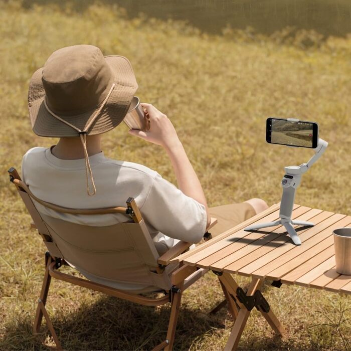 DJI Osmo Mobile SE: Стабілізатор для смартфона з 3-осьовою стабілізацією, ActiveTrack 5.0, ShotGuides, для Android та iPhone