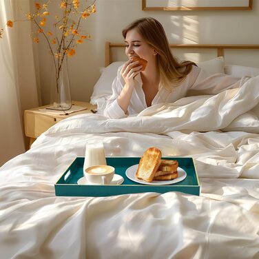 MAONAME Decorative Tray for Coffee Table, Modern Serving Tray with Handles, Rectangular Plastic Tea Tray for Ottoman, Bathroom Decoration, 40 x 25.9 cm (Dark Green)
