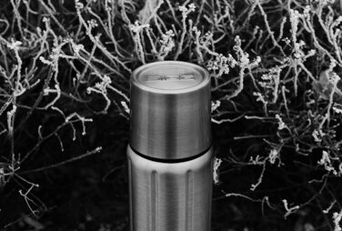 Термофляга SIGG Gemstone IBT з чашкою - 0.75L, нержавіюча сталь, BPA-free, ізольована, витокозахисна