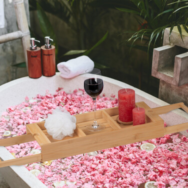 Relaxdays Extendable Bathtub Shelf with Feet