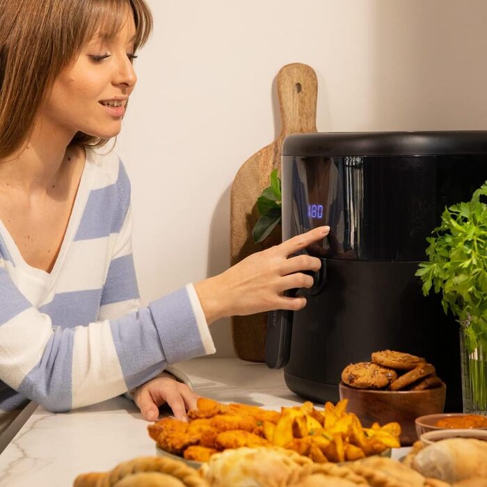 Фритюрниця без олії Cecotec Cecofry Bombastik 6000 Full, 6 л, 1700 Вт, PerfectCook, 12 режимів, чорний | з аксесуарами