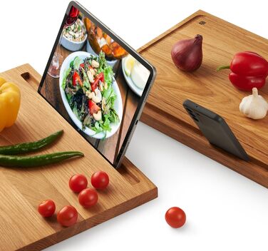 Edelding Cutting and Serving Board made of high-quality oak, 40 x 30 cm in size, with a juice groove and tablet holder | Antibacterial kitchen board | Serving board, breakfast board, solid wood board