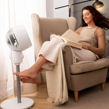 Вентилятор підлоговий Cecotec EnergySilence 1000 Cyclone Smart, 60 Вт, діаметр 9 дюймів, 3 швидкості, 3 режими, таймер 7 годин, сенсорне керування, автоматичне гойдання