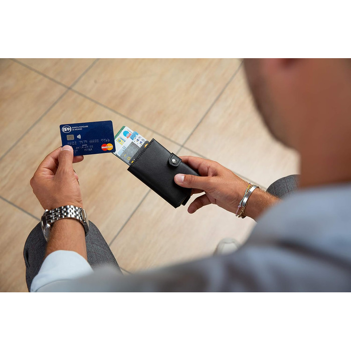 Стильний гаманець Slim Geldbörse для чоловіків та жінок з RFID захистом, відділенням для монет. Зроблено в Італії (Чорний/Червоний)