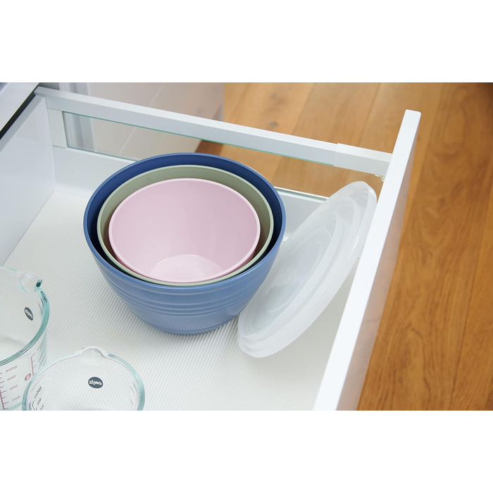 Emsa Prep&Bake 3-Piece Plastic Mixing Bowl Set, 1.7 + 2.75 + 4.15 L with Preserving Lid, Non-Slip Base, Perfect Stability While Mixing, Dishwasher Safe, Stackable Bowl Set K325S3