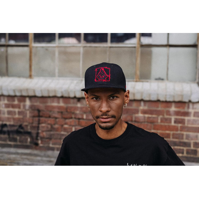 Кепка Nebelkind Snapback з прямим козирком, чорна, унісекс, регульований розмір