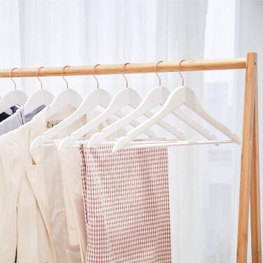 Плечики для одягу Evolluxi Lotus з масивного дерева, для сорочок, курток, з гладкою поверхнею, поворотний гачок 360°, білий, 80 см