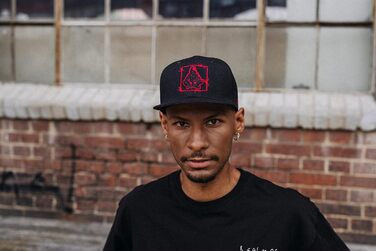 Кепка Nebelkind Snapback з прямим козирком, чорна, унісекс, регульований розмір