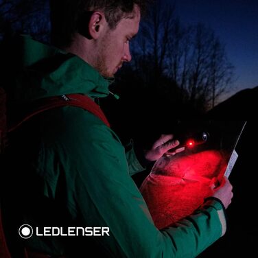 Ліхтарик Ledlenser P7R Signature LED з червоним світлом, акумуляторний, водонепроникний IP68, 2000 люмен, фокусування, дальність 330 м, з чохлом та зарядною станцією