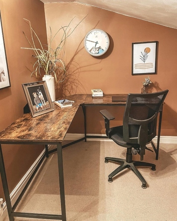 Кутовий ігровий та комп'ютерний стіл, 149x149 см, відтінки коричневого