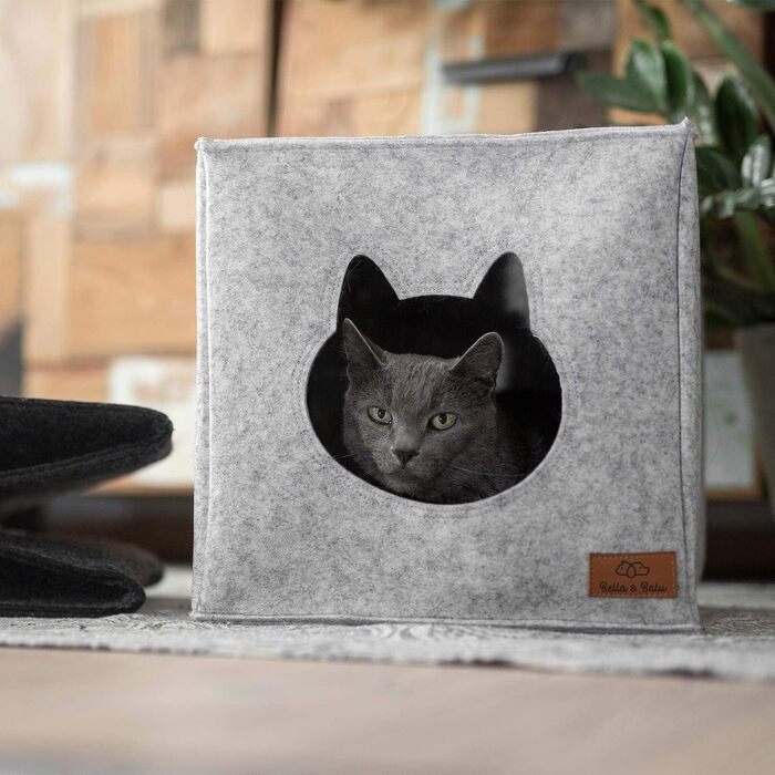 Будиночок для котів Bella & Balu з подушкою і іграшкою, складаний, для сну, ігор, хованок і дряпання, 33x33x37 см, світло-сірий